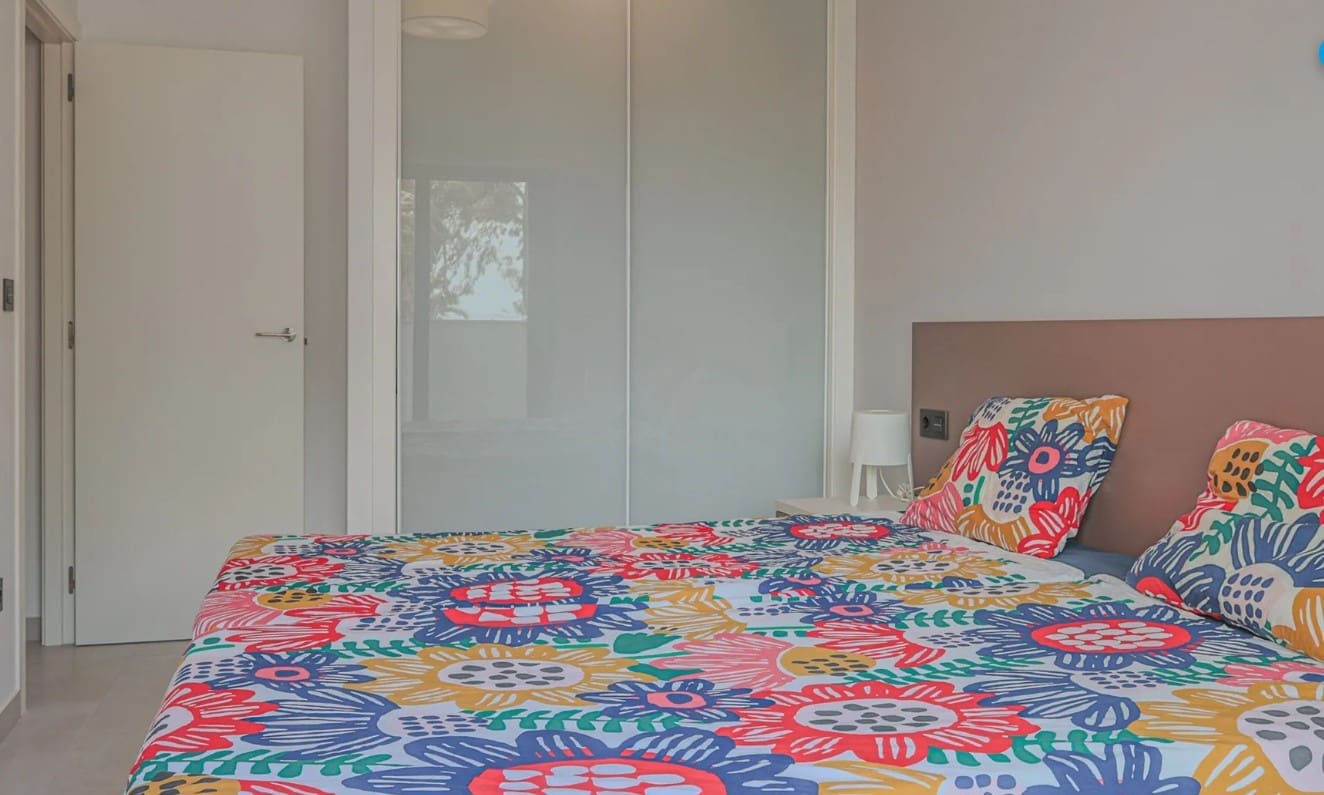 3 Zimmer Apartment zu verkaufen in Guardamar del Segura mit Pool Garage - 295.000 € (Ref: 9464681)