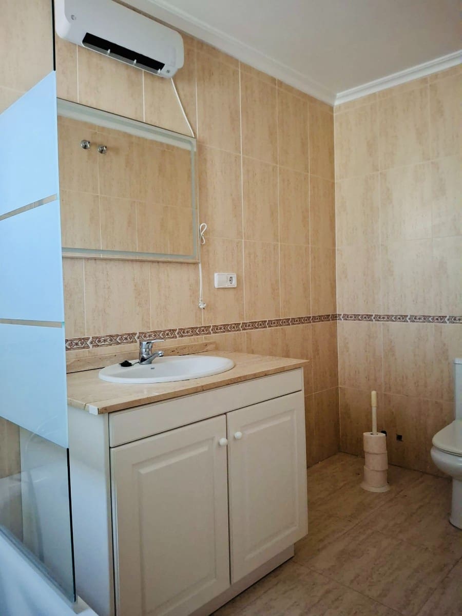 2 slaapkamer Appartement te koop in Campoamor met zwembad - € 199.000 (Ref: 9464683)