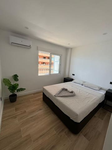 3 soveværelse Strandlejlighed til salg i Playa del Acequión, Torrevieja med swimmingpool - € 290.000 (Ref: 9464685)