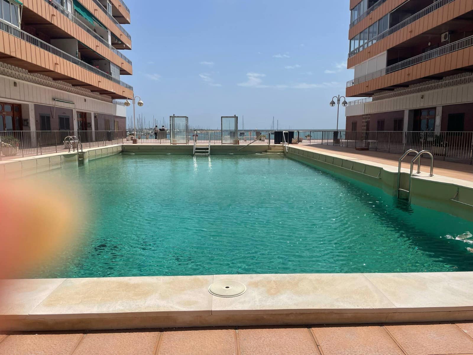 Apartamento Playa de 3 habitaciones en Torrevieja en venta con piscina - 290.000 € (Ref: 9464685)