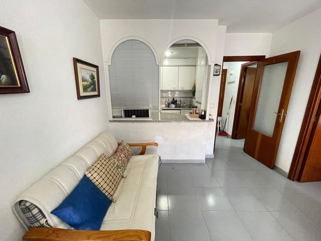 Apartamento de 1 habitación en Punta Prima, Torrevieja en venta con piscina garaje - 152.000 € (Ref: 9464691)