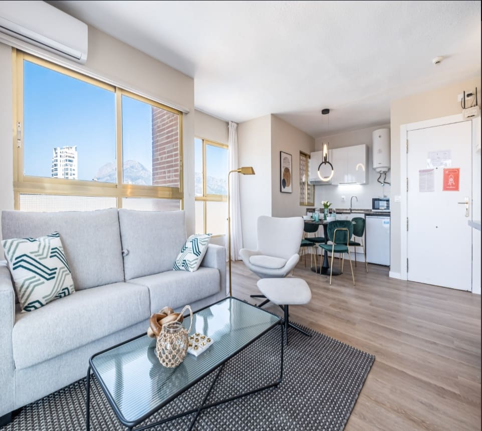 1 bedroom Apartment for sale in Benidorm with pool garage - € 199,000 (Ref: 9464696)