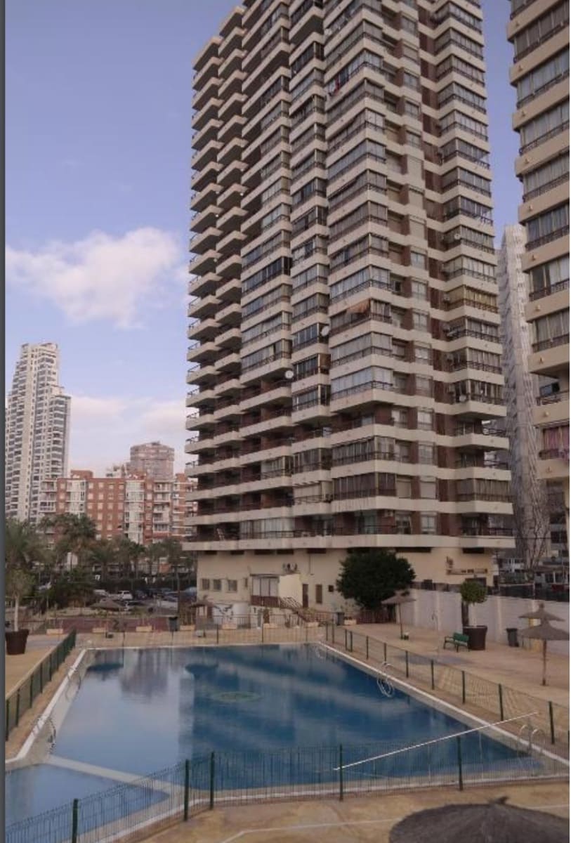 1 bedroom Apartment for sale in Benidorm with pool garage - € 199,000 (Ref: 9464696)