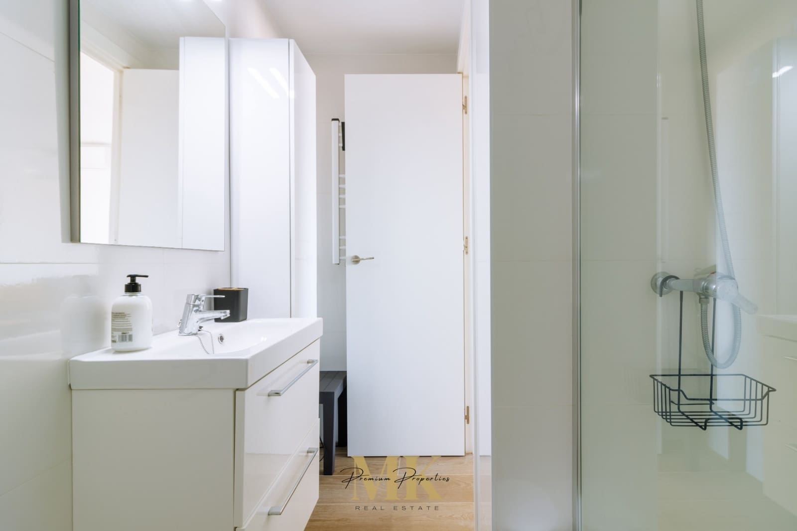 1 bedroom Apartment for sale in Benidorm with pool - € 218,000 (Ref: 9464700)