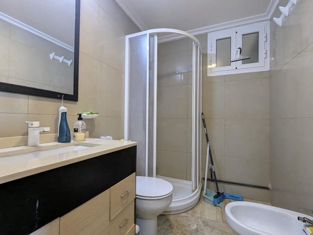 2 makuuhuone Huoneisto myytävänä paikassa Punta Prima, Torrevieja mukana uima-altaan - 175 000 € (Ref: 9464706)