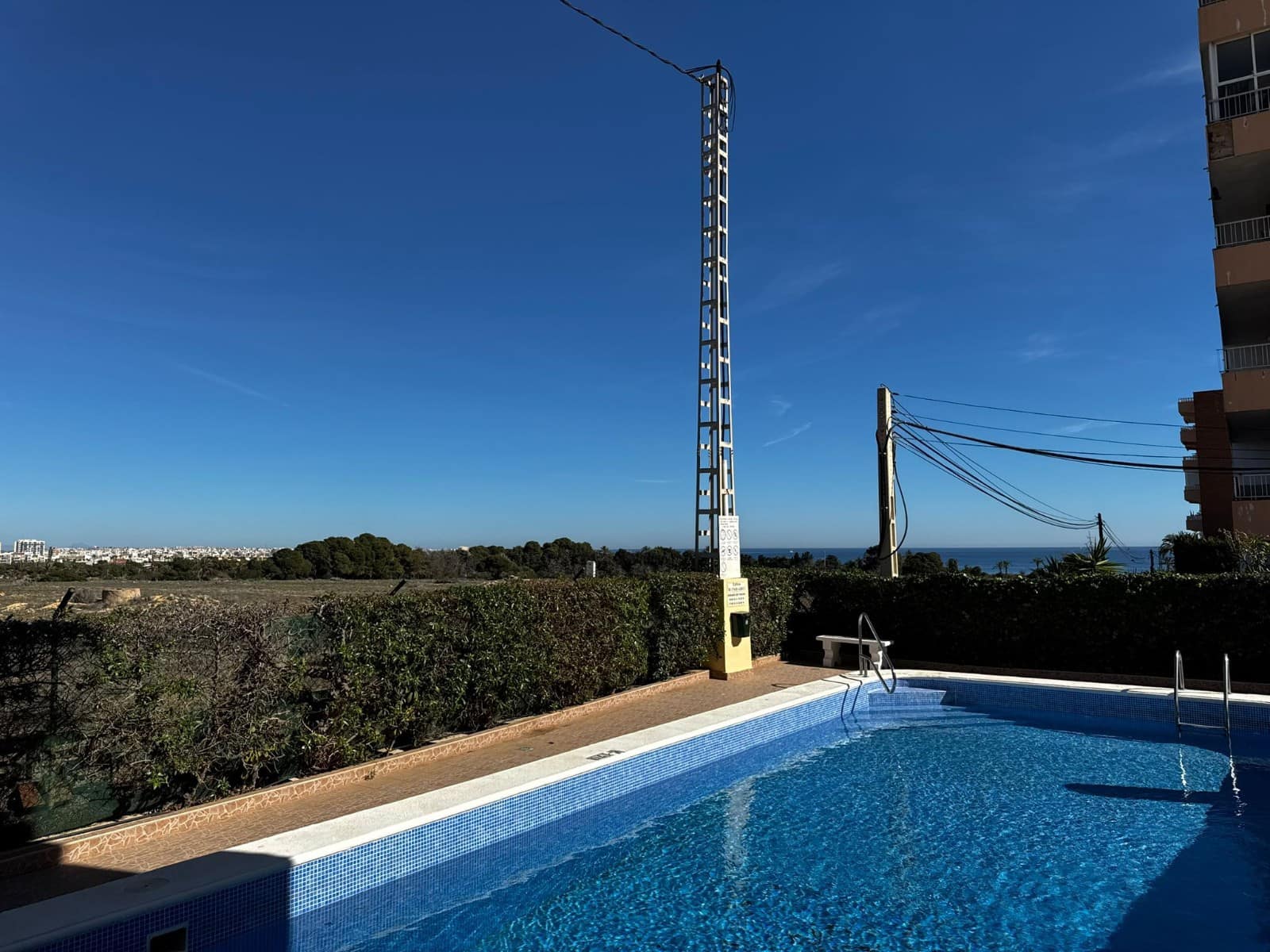 Apartamento de 2 habitaciones en Punta Prima en venta con piscina - 175.000 € (Ref: 9464706)