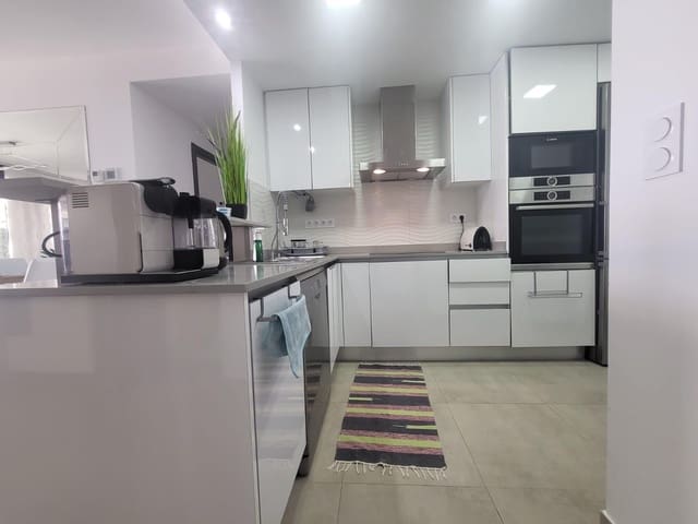 2 sovrum Lägenhet till salu i Punta Prima, Torrevieja med pool garage - 420 000 € (Ref: 9464710)