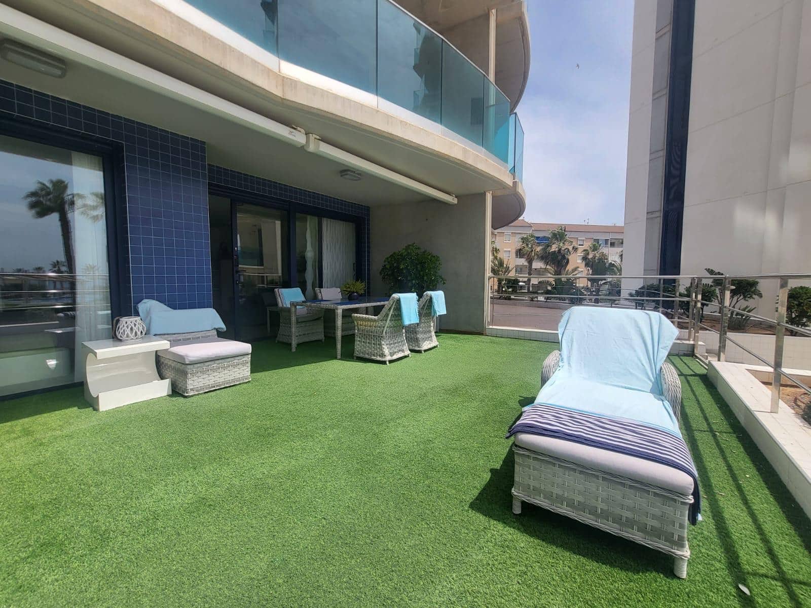 2 sypialnia Apartament na sprzedaż w Punta Prima z basenem garażem - 420 000 € (Ref: 9464710)