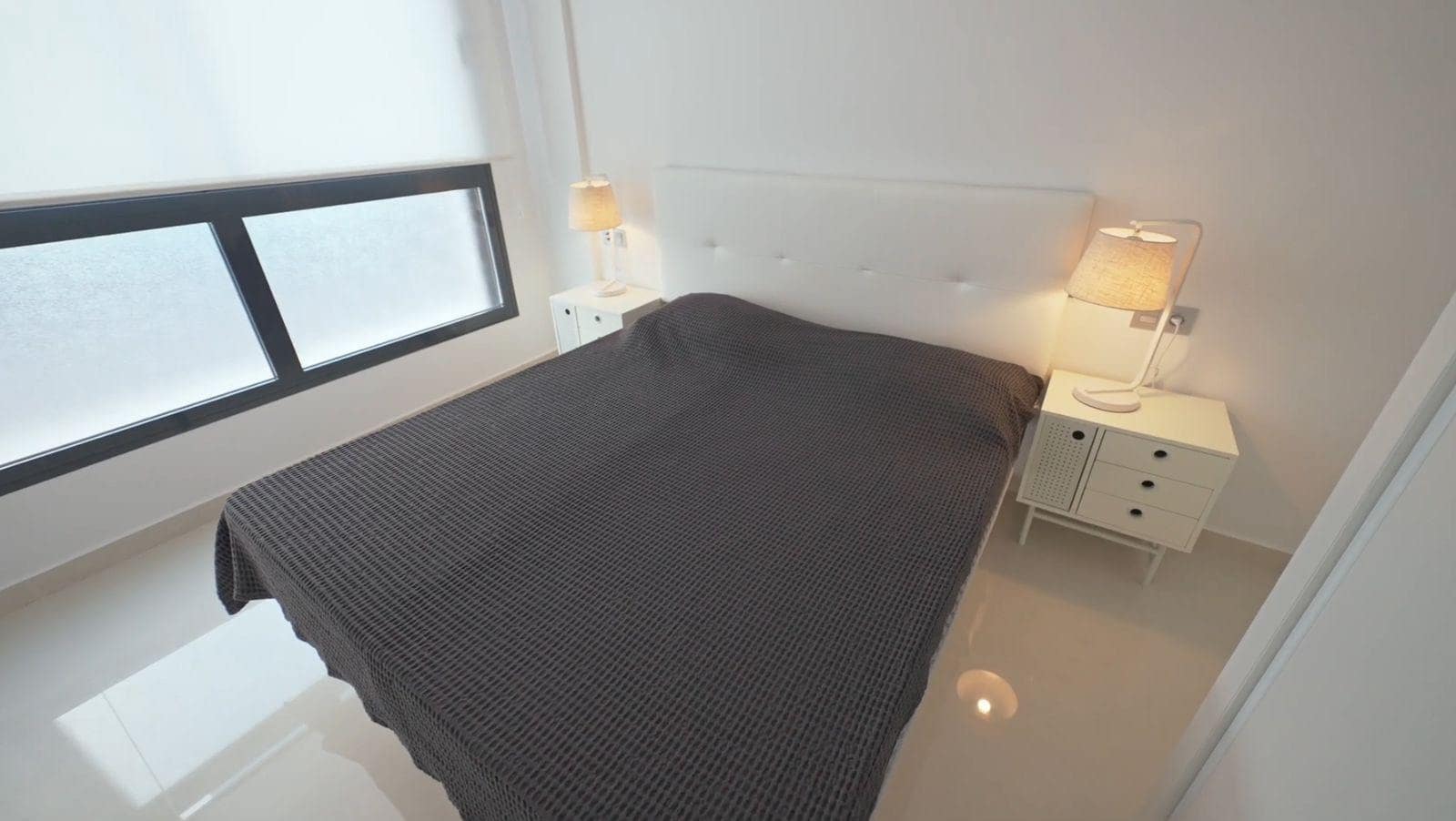 Apartamento de 2 habitaciones en Torrevieja en venta con piscina - 175.000 € (Ref: 9464711)