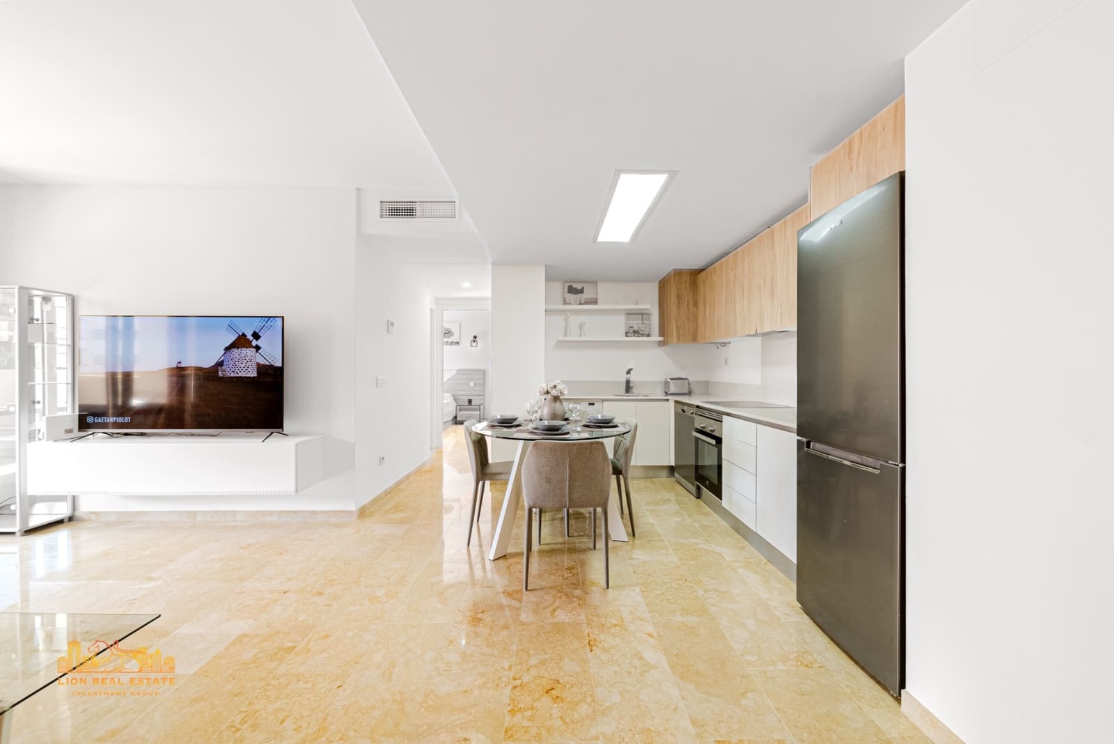 3 makuuhuone Huoneisto myytävänä paikassa Punta Prima mukana uima-altaan 
autotalli - 390 000 € (Ref: 9464714)