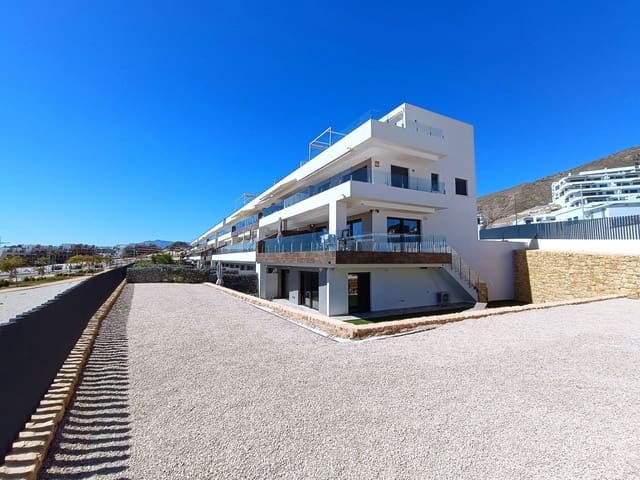 4 makuuhuone Omakotitalo myytävänä paikassa Balcón de Finestrat - Terra Marina, Finestrat mukana uima-altaan 
autotalli - 750 000 € (Ref: 9464719)