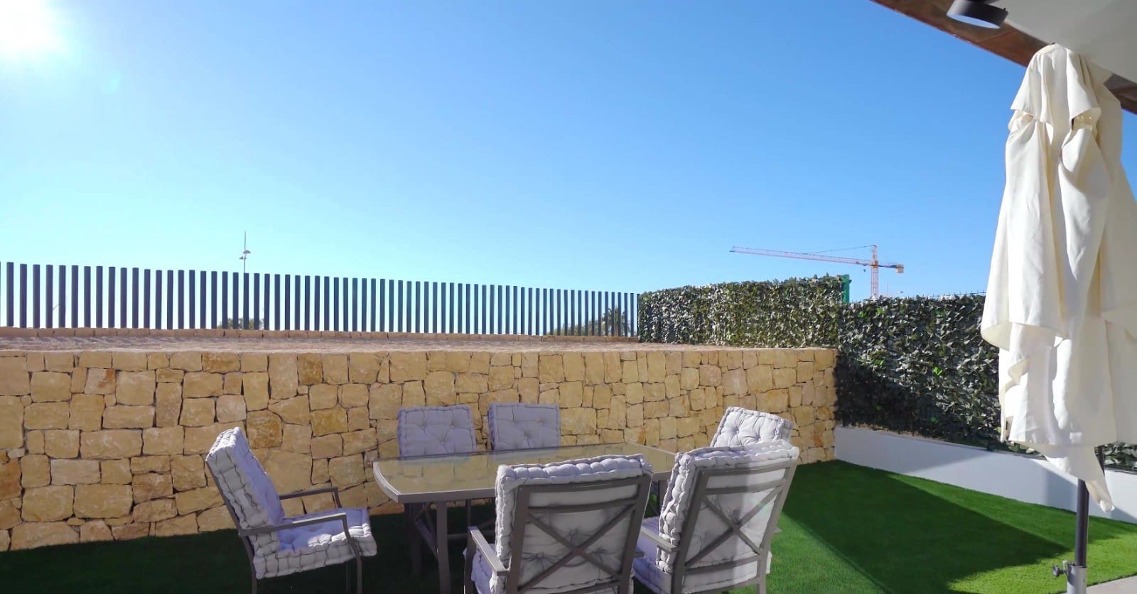 4 soveværelse Byhus til salg i Finestrat med swimmingpool garage - € 750.000 (Ref: 9464719)