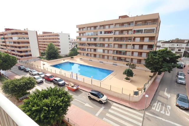 2 soverom Leilighet til salgs i Punta Prima, Torrevieja med svømmebasseng garasje - € 144 000 (Ref: 9464726)