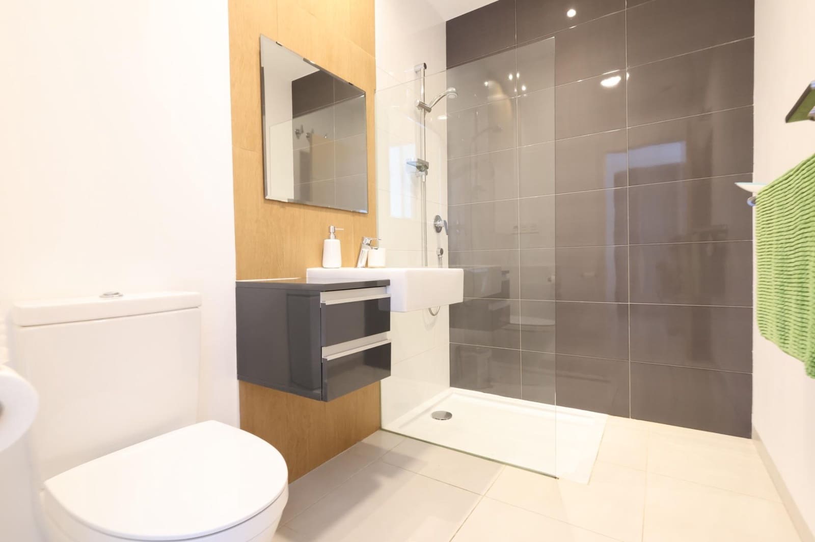 2 Zimmer Apartment zu verkaufen in La Zenia mit Pool Garage - 279.500 € (Ref: 9464730)