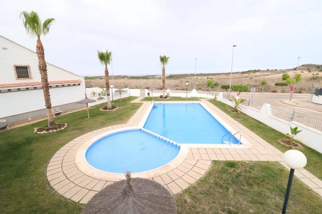 3 slaapkamer Huis te koop in San Miguel de Salinas met zwembad garage - € 229.000 (Ref: 9464736)