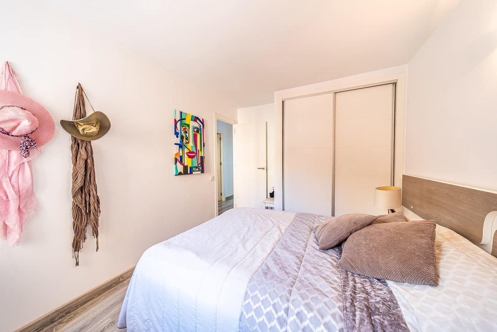 3 bedroom Apartment for sale in Torrevieja - € 369,000 (Ref: 9464742)