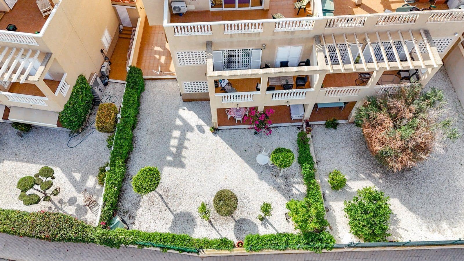 3 sovrum Lägenhet till salu i Playa Flamenca med pool garage - 273 000 € (Ref: 9464748)