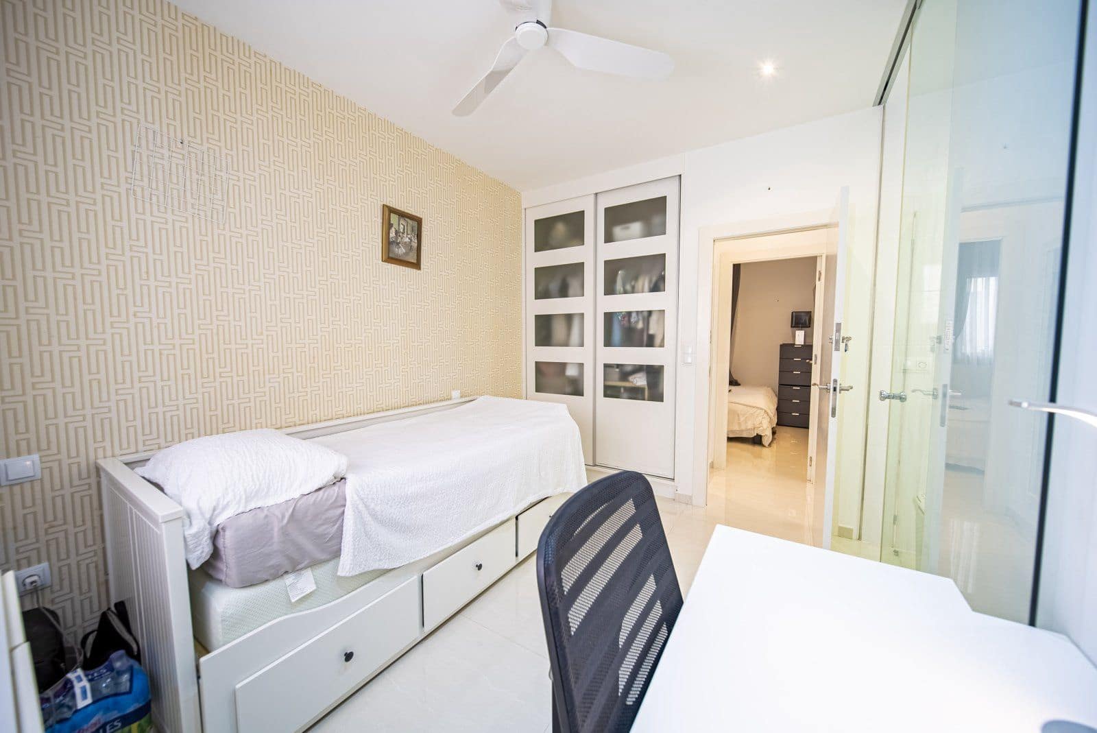 2 Zimmer Apartment zu verkaufen in Guardamar del Segura mit Pool Garage - 260.000 € (Ref: 9464751)