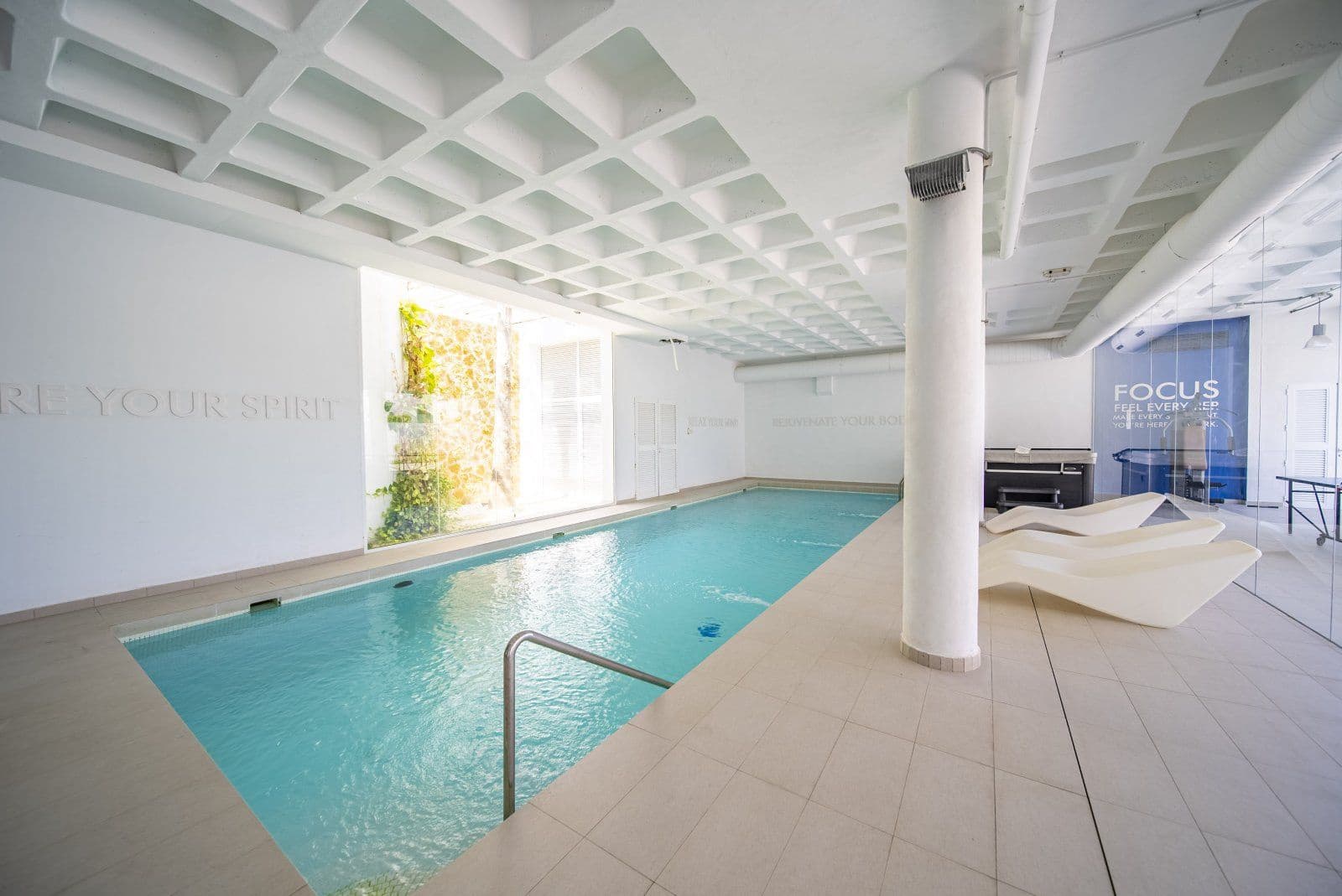 2 Zimmer Apartment zu verkaufen in Guardamar del Segura mit Pool Garage - 260.000 € (Ref: 9464751)