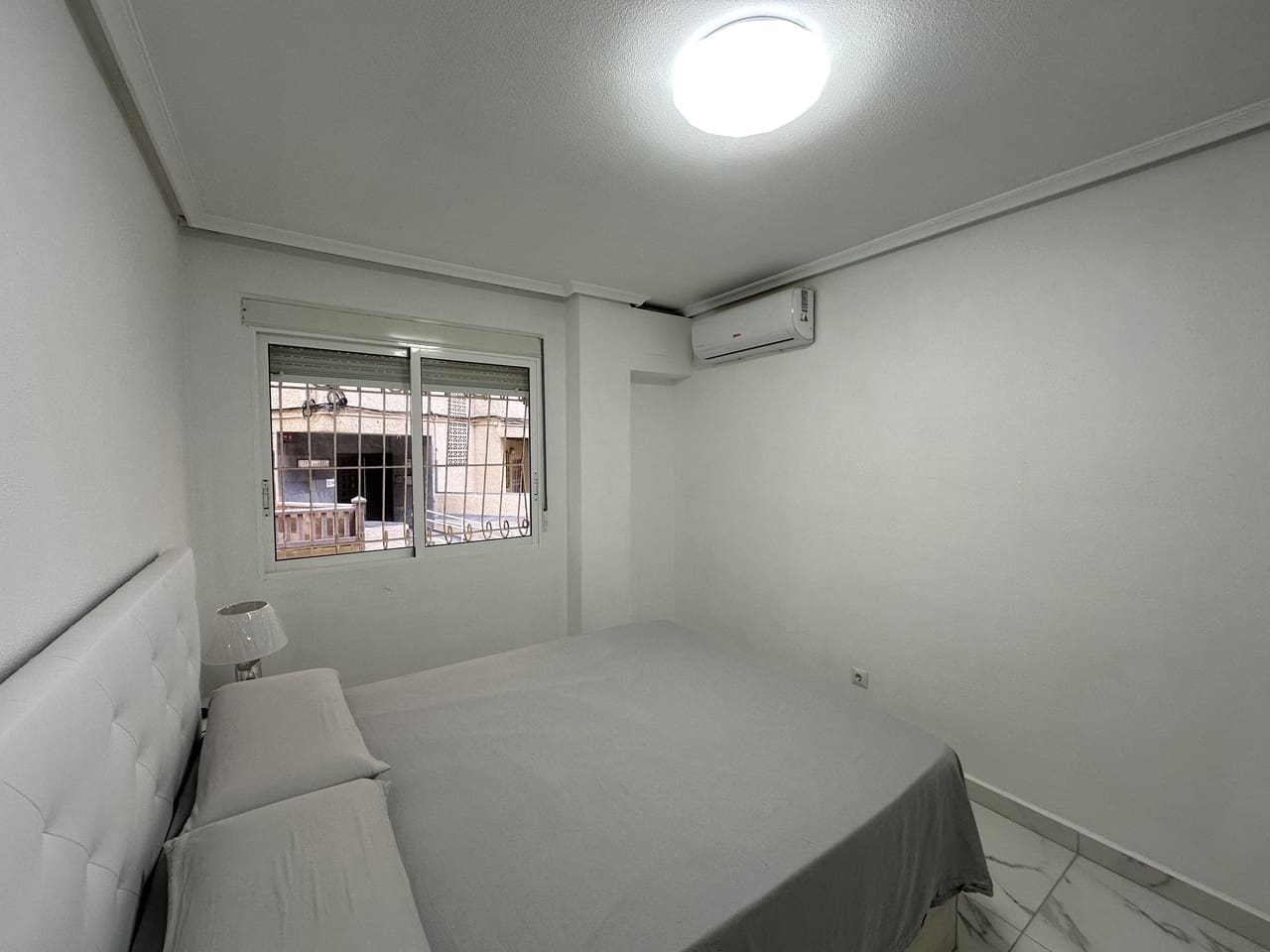 2 camera da letto Appartamento sulla Spiaggia in vendita in Torrevieja - 184.950 € (Rif: 9464771)