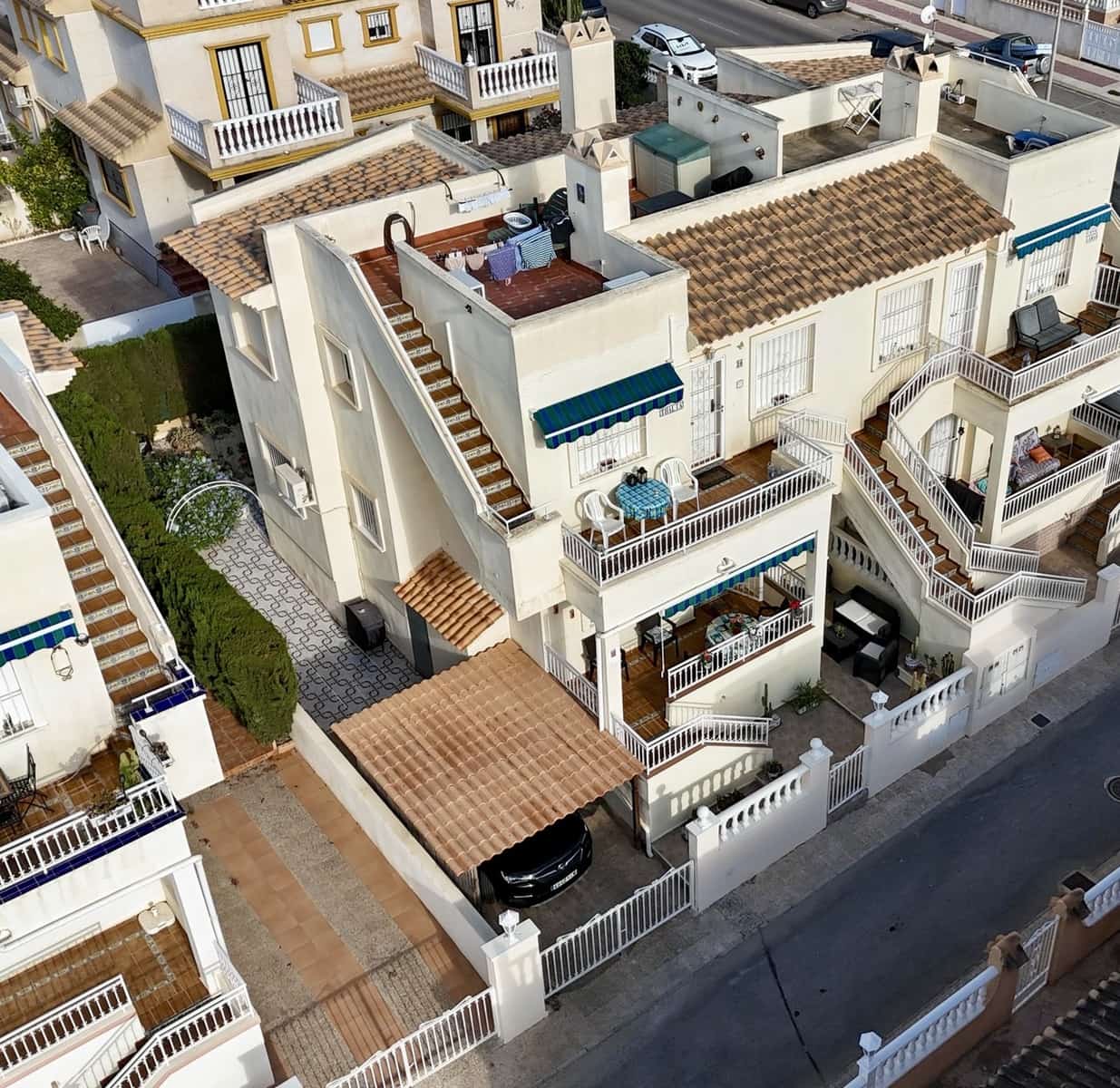 2 sovrum Lägenhet till salu i Playa Flamenca med pool - 199 999 € (Ref: 9464785)