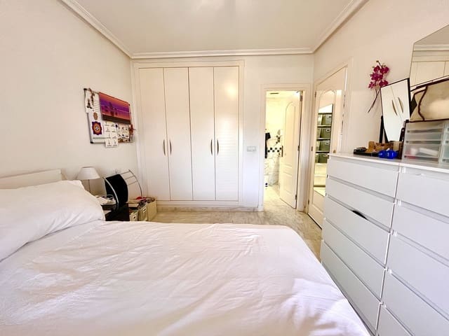 2 quarto Apartamento para venda em Villamartin, Orihuela com piscina - 179 999 € (Ref: 9464790)