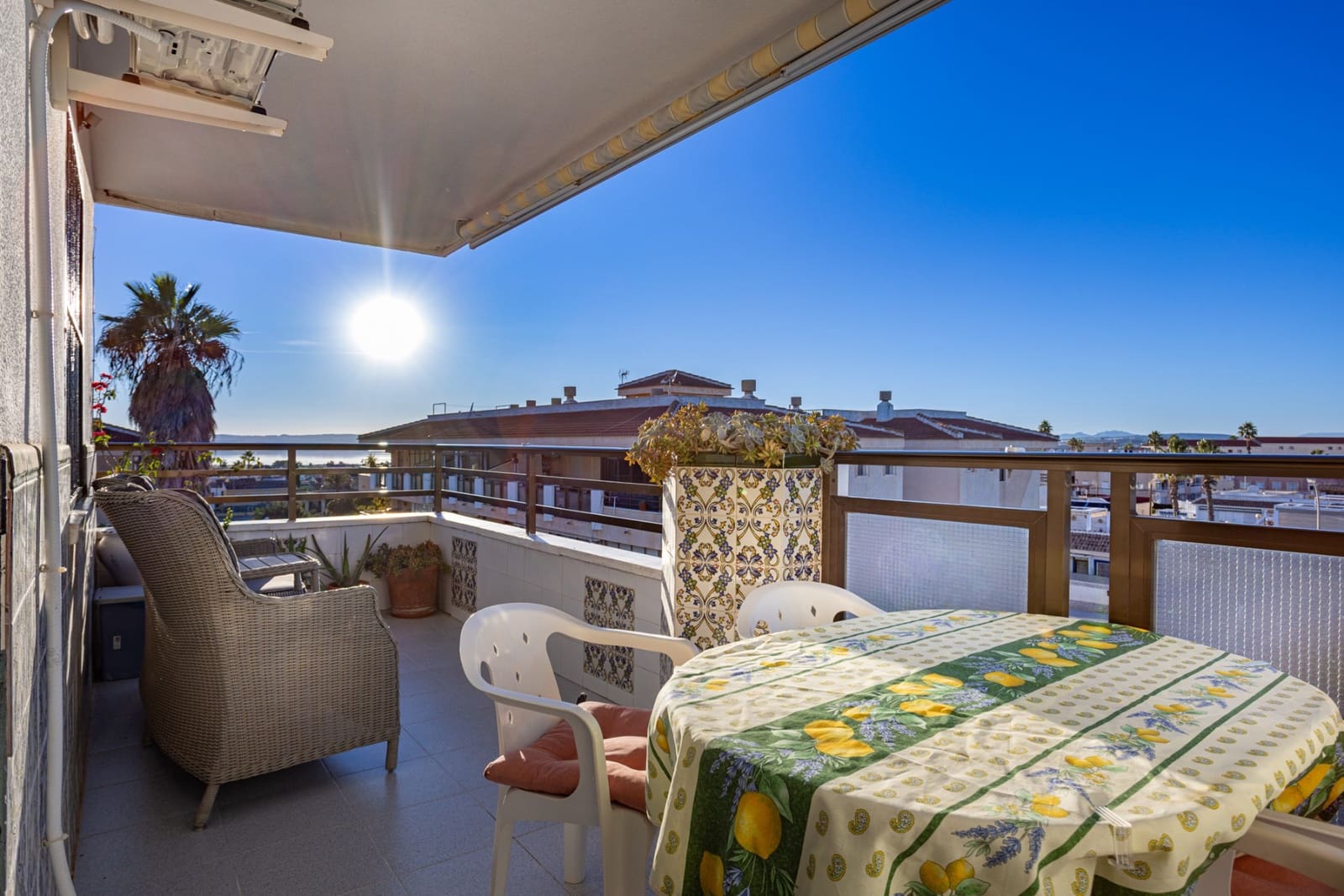 3 makuuhuone Huoneisto myytävänä paikassa La Siesta - 99 999 € (Ref: 9465352)