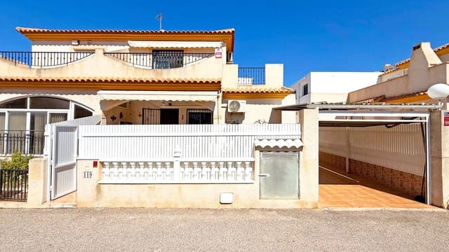 2 makuuhuone Omakotitalo myytävänä paikassa Playa Flamenca, Orihuela mukana uima-altaan - 189 000 € (Ref: 9465361)