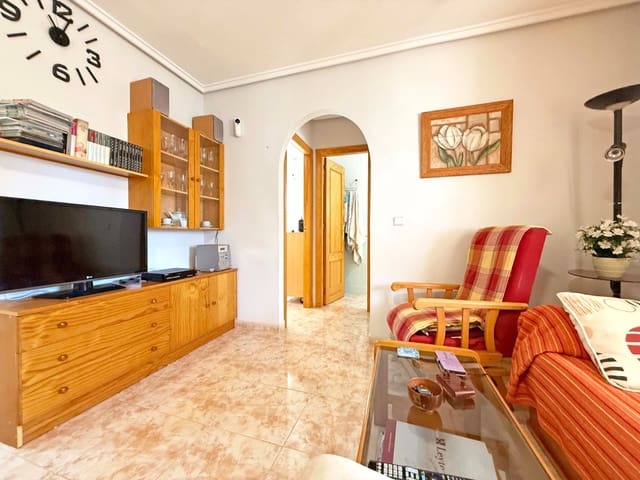 2 soveværelse Byhus til salg i Playa Flamenca, Orihuela med swimmingpool - € 189.000 (Ref: 9465361)