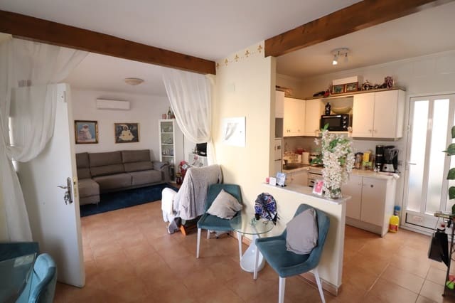 Chalet de 3 habitaciones en Algorfa en venta con piscina garaje - 150.000 € (Ref: 9465362)