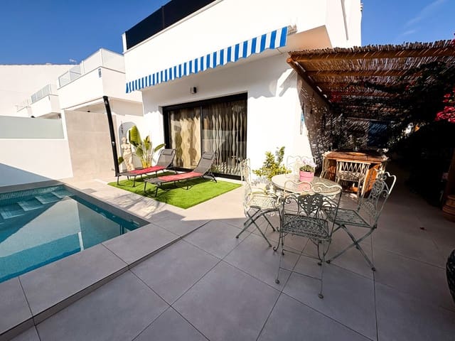 3 sovrum Villa till salu i San Pedro del Pinatar ciudad, San Pedro del Pinatar med pool - 420 000 € (Ref: 9465363)