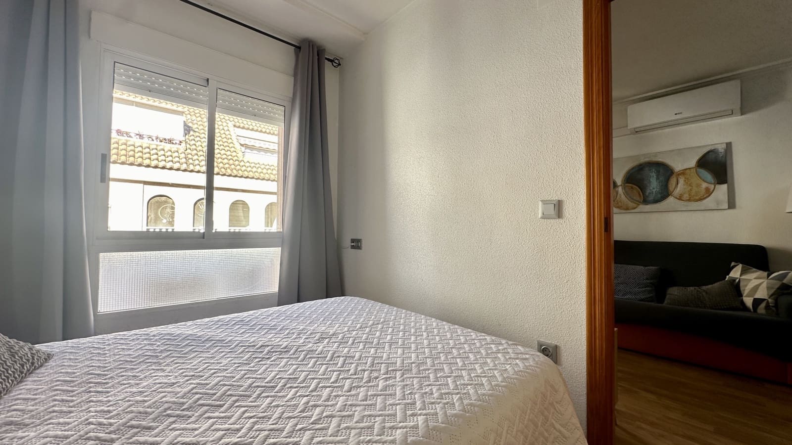 2 Zimmer Apartment zu verkaufen in Torrevieja - 159.000 € (Ref: 9465392)