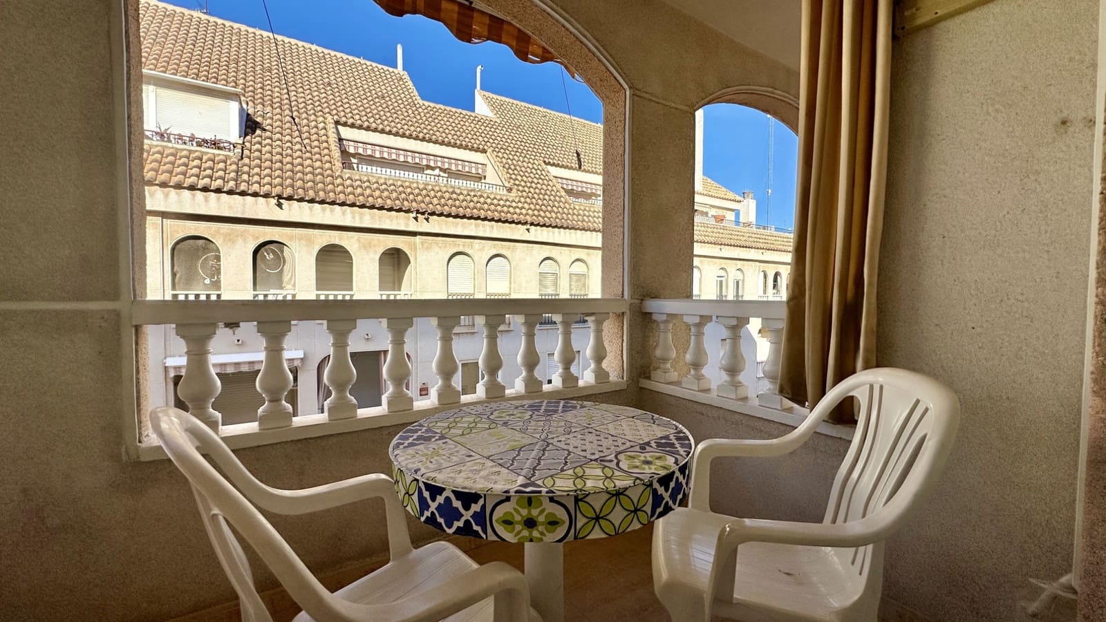 2 Zimmer Apartment zu verkaufen in Torrevieja - 159.000 € (Ref: 9465392)