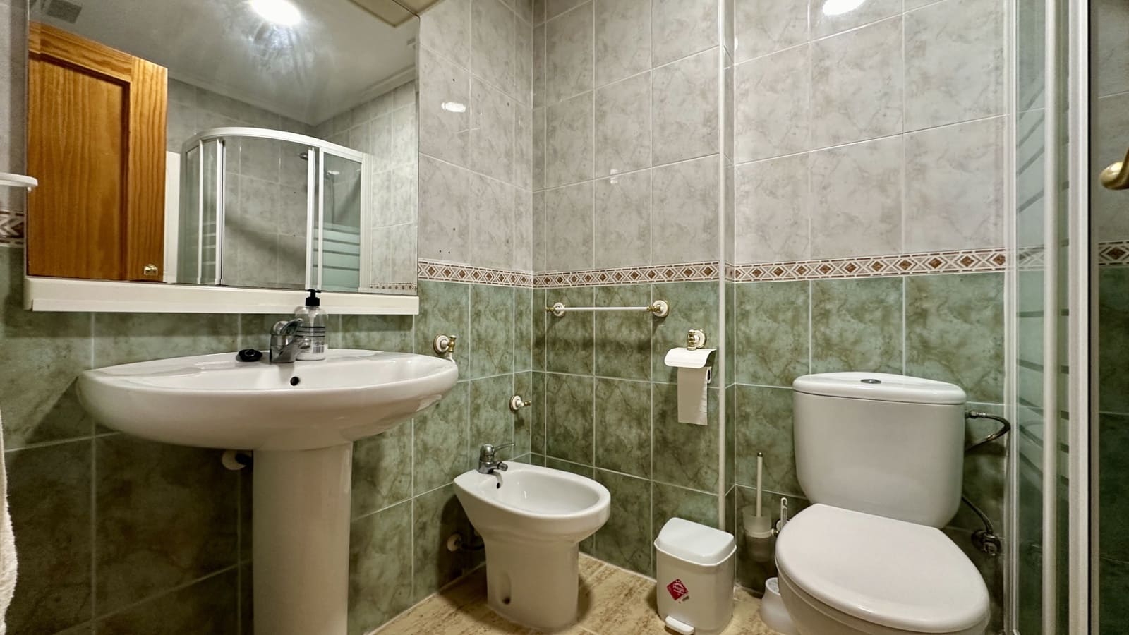 2 Zimmer Apartment zu verkaufen in Torrevieja - 159.000 € (Ref: 9465392)