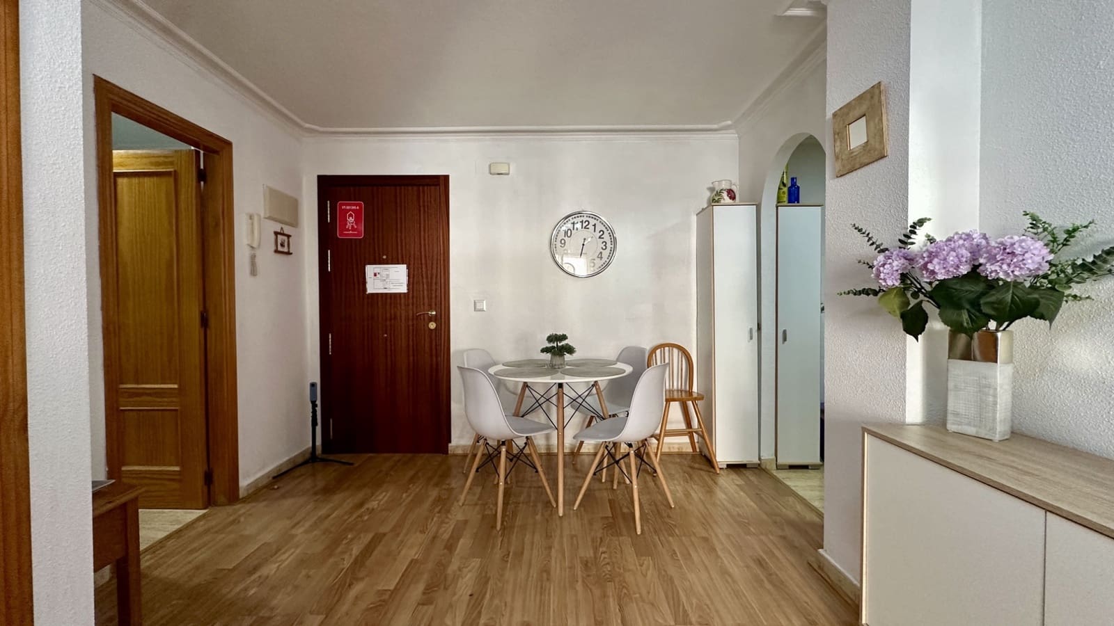 2 Zimmer Apartment zu verkaufen in Torrevieja - 159.000 € (Ref: 9465392)