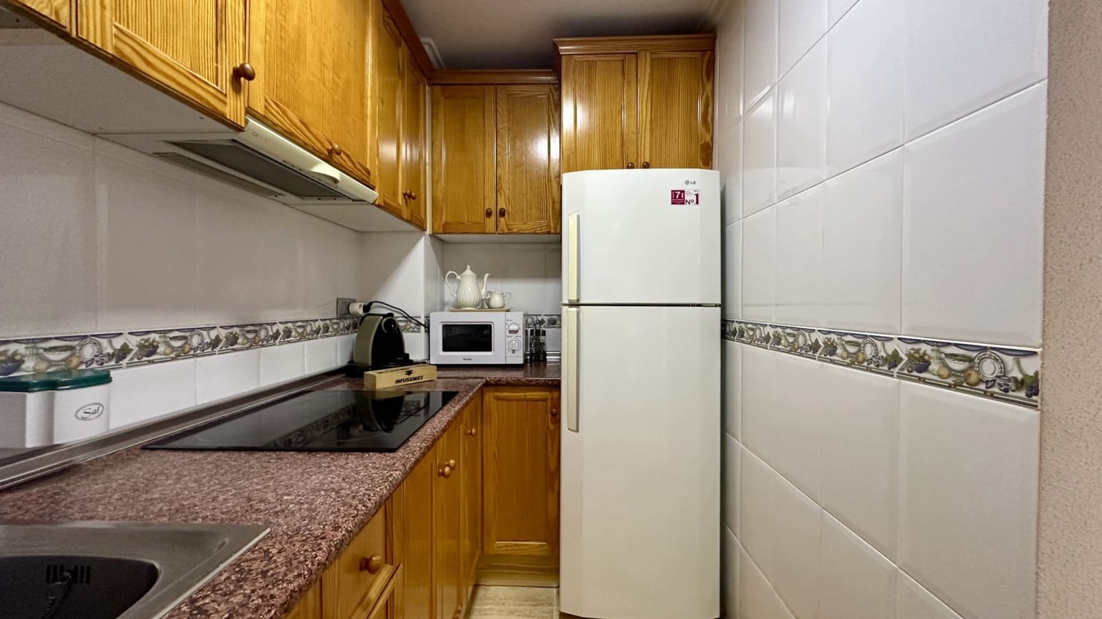 2 Zimmer Apartment zu verkaufen in Torrevieja - 159.000 € (Ref: 9465392)