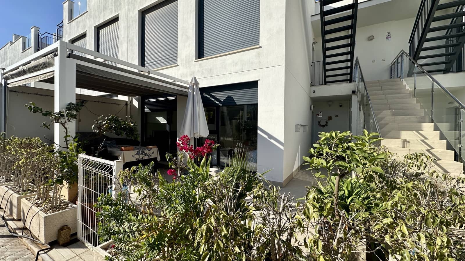 3 soveværelse Lejlighed til salg i Orihuela Costa med swimmingpool - € 295.000 (Ref: 9465394)