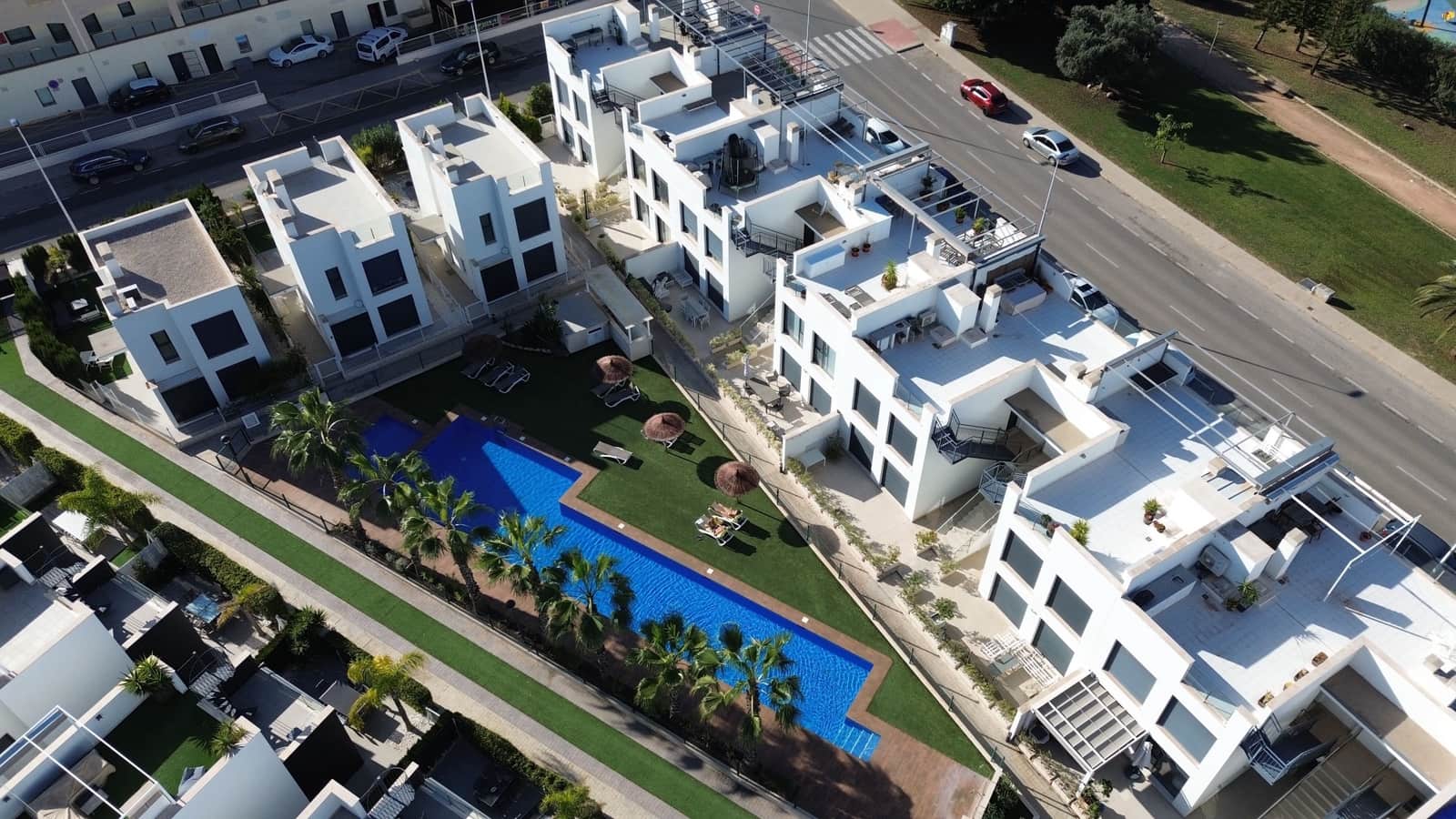 3 soveværelse Lejlighed til salg i Orihuela Costa med swimmingpool - € 295.000 (Ref: 9465394)