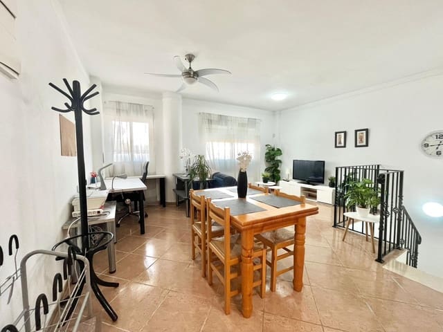 2 bedroom Apartment for sale in Formentera del Segura with pool - € 120,000 (Ref: 9465395)