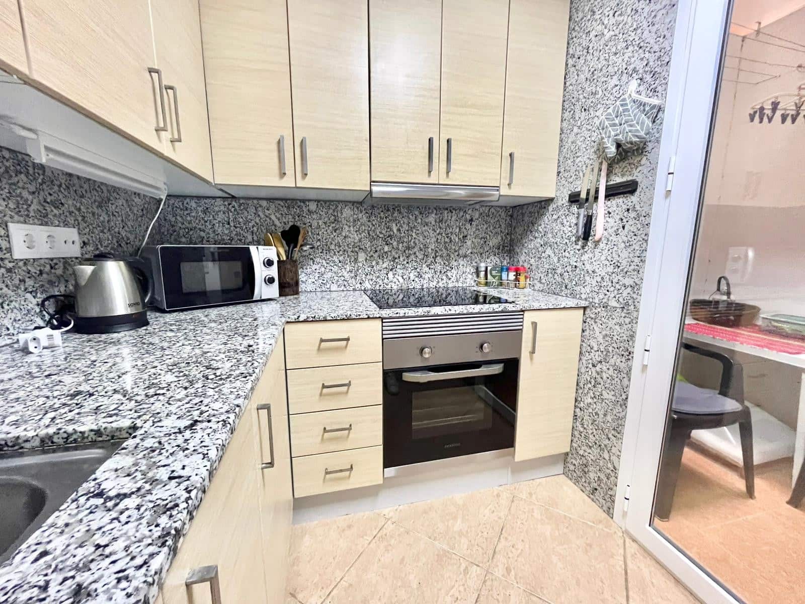 2 bedroom Apartment for sale in Formentera del Segura with pool - € 120,000 (Ref: 9465395)