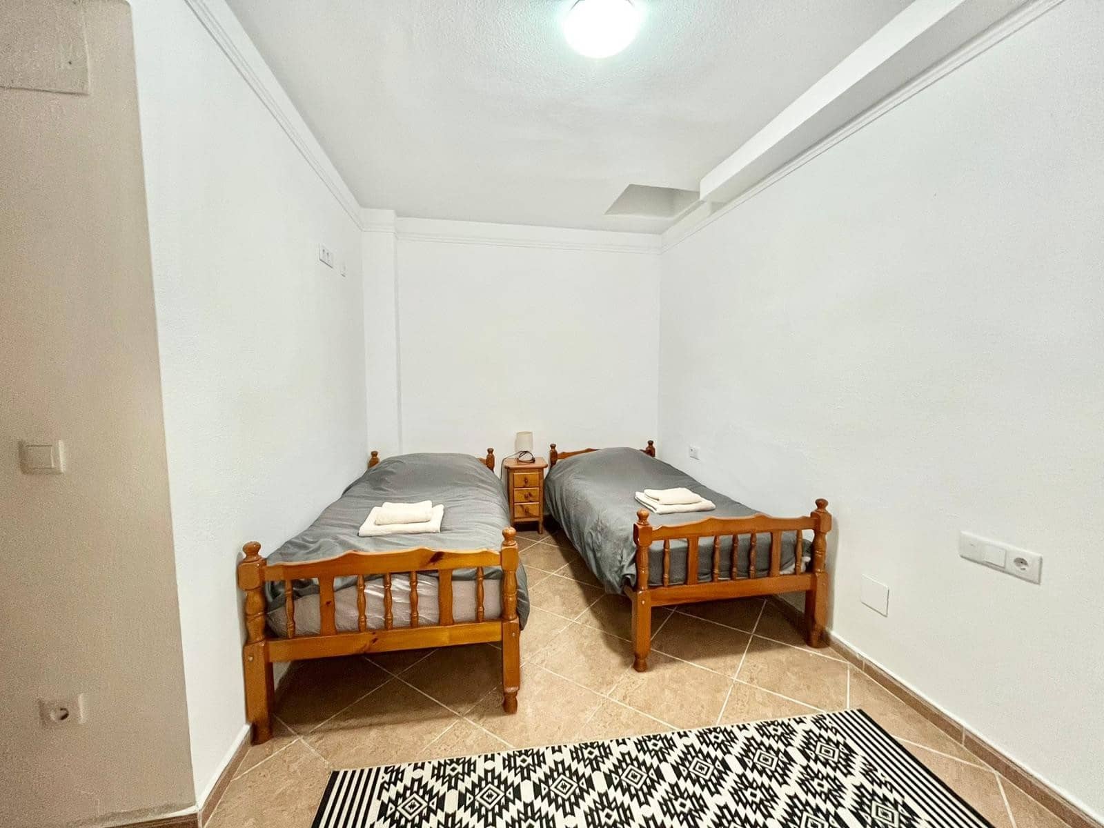 2 bedroom Apartment for sale in Formentera del Segura with pool - € 120,000 (Ref: 9465395)