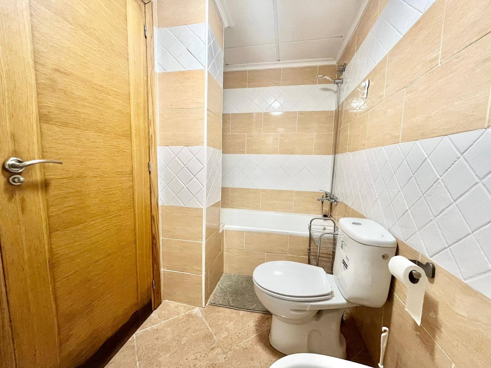 2 bedroom Apartment for sale in Formentera del Segura with pool - € 120,000 (Ref: 9465395)