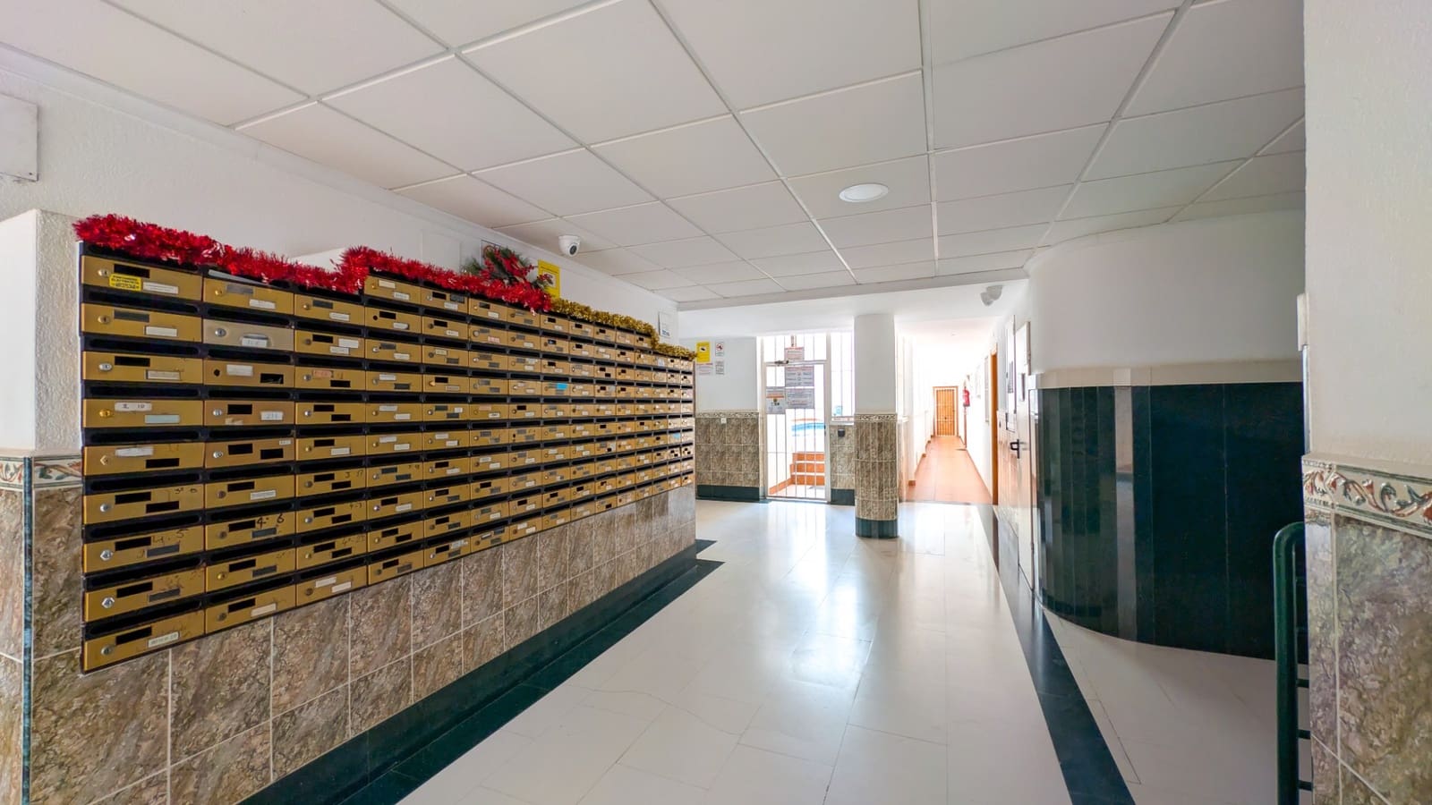 2 soverom Leilighet til salgs i Torrevieja med svømmebasseng - € 174 800 (Ref: 9465399)