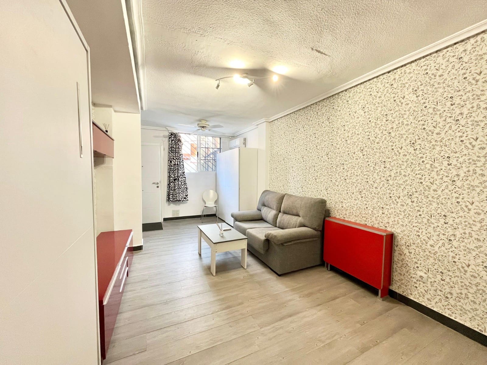 Studio til salg i Torrevieja - € 87.000 (Ref: 9465400)