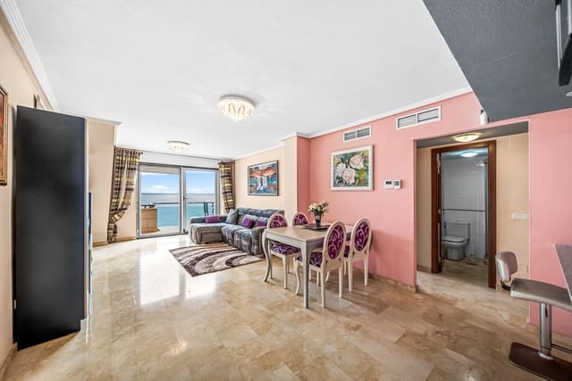 3 soverom Penthouse til salgs i Centro, Torrevieja med svømmebasseng garasje - € 430 000 (Ref: 9468243)