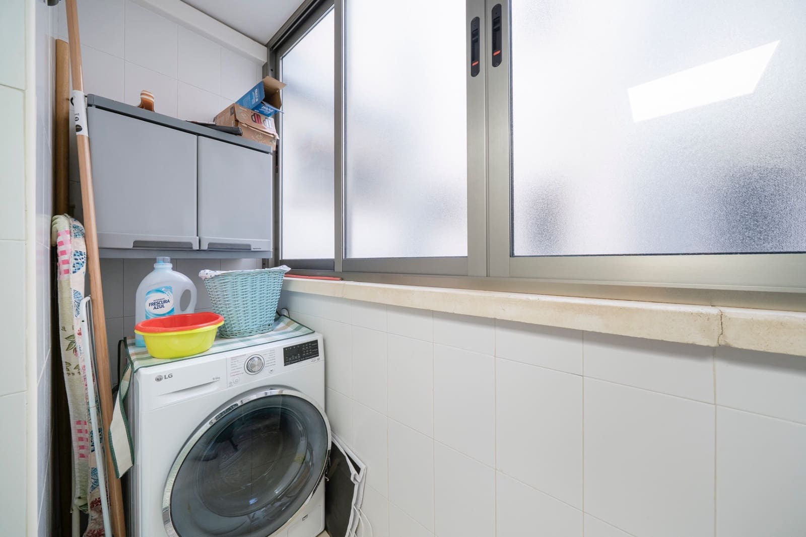 2 soverom Leilighet til salgs i Torrevieja med svømmebasseng garasje - € 185 000 (Ref: 9475392)