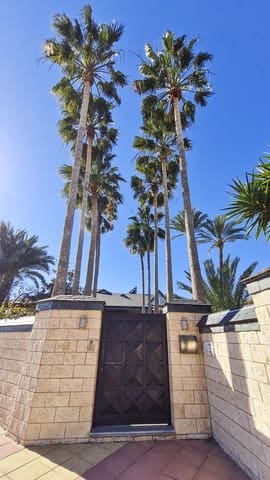 5 slaapkamer Villa te koop in San Pedro del Pinatar ciudad, San Pedro del Pinatar - € 1.500.000 (Ref: 9511651)