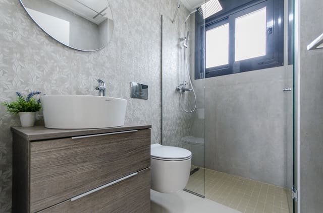 3 slaapkamer Villa te koop in San Miguel de Salinas met zwembad garage - € 875.000 (Ref: 9511710)