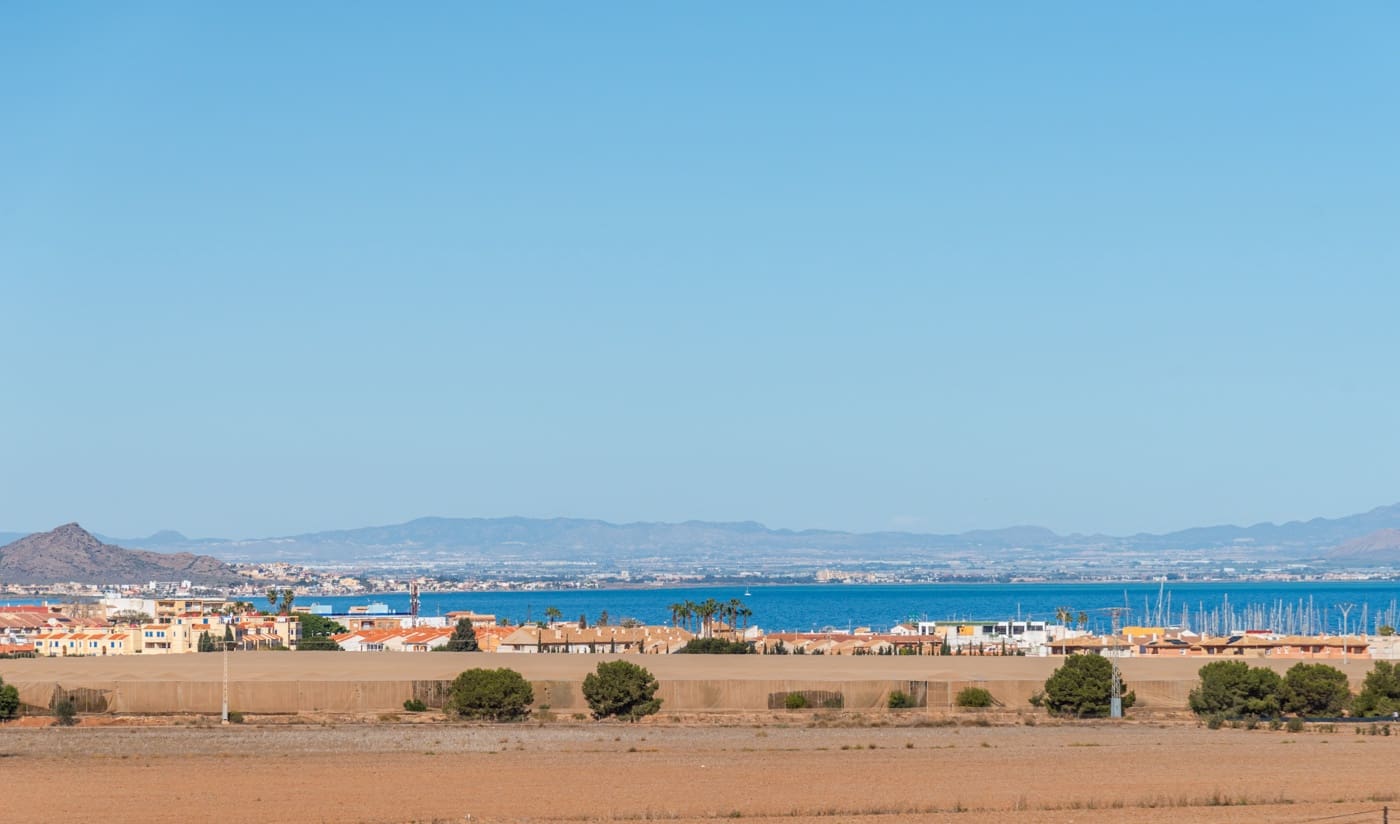 2 soverom Penthouse til salgs i Islas Menores med svømmebasseng garasje - € 325 000 (Ref: 9511739)