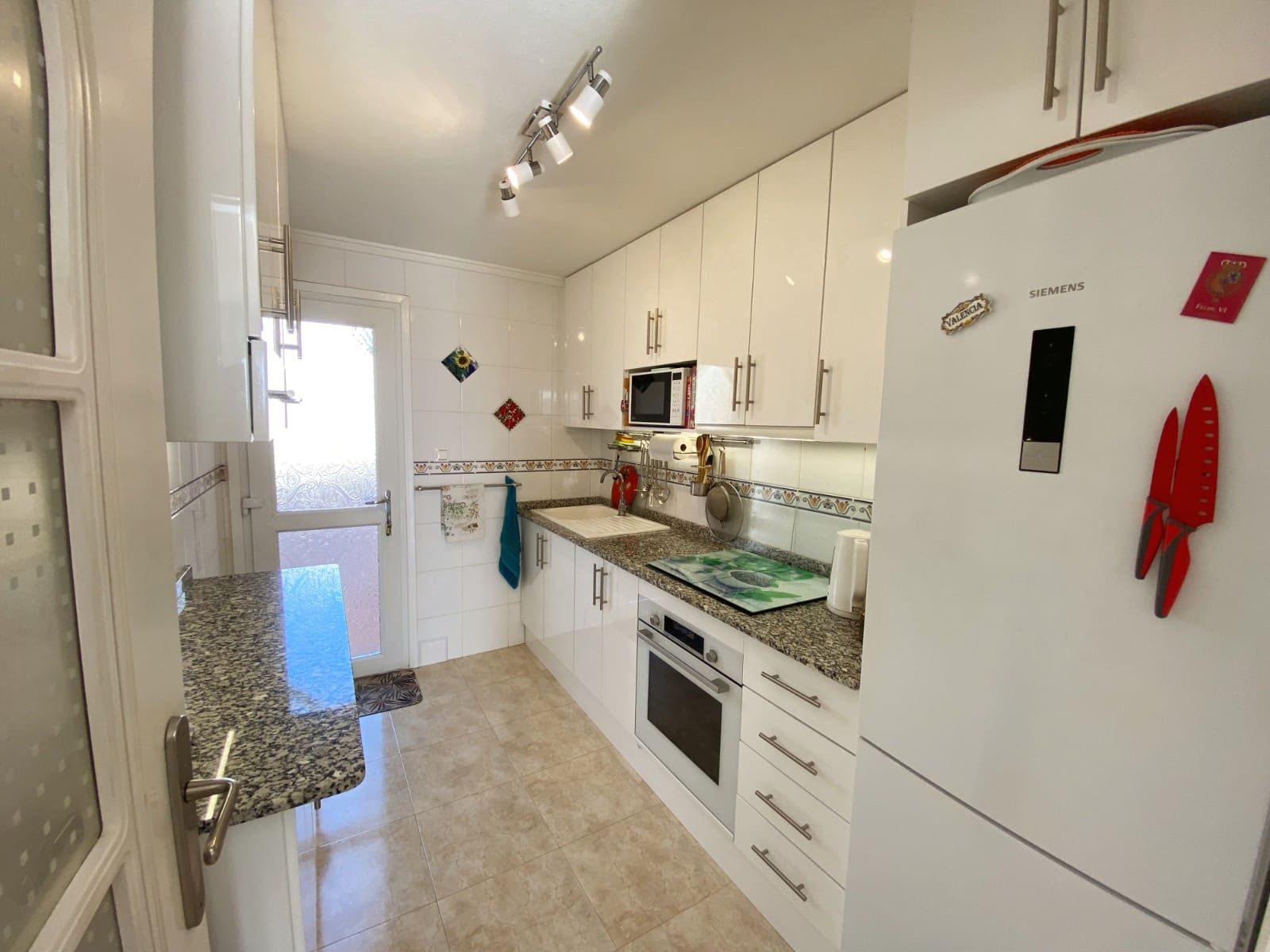 3 bedroom Villa for sale in Dona Pepa with pool - € 240,000 (Ref: 9511810)